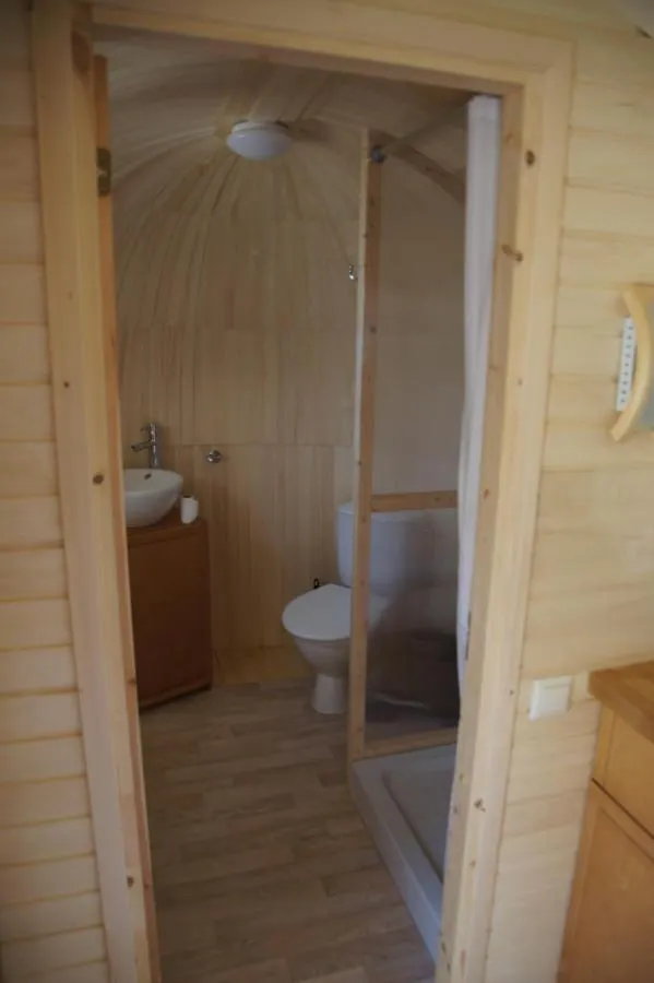 Hôtel Camping Le Vallon à Bonnieux