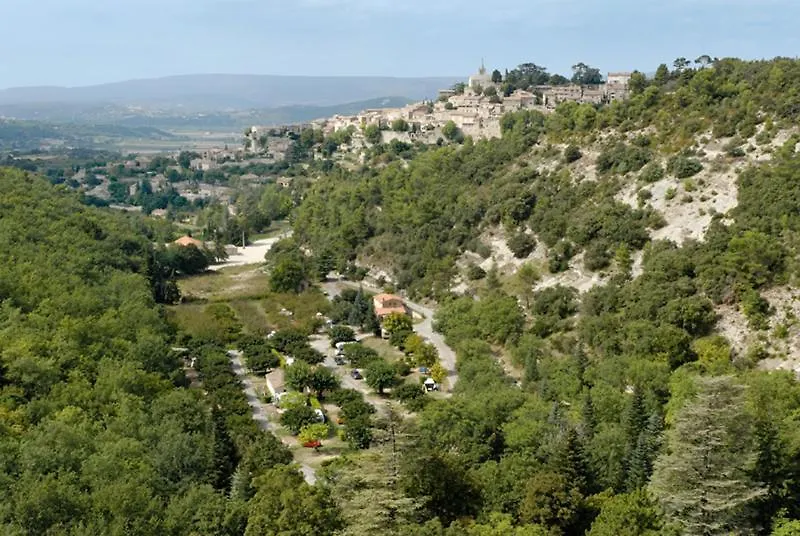 Hôtel Camping Le Vallon à Bonnieux